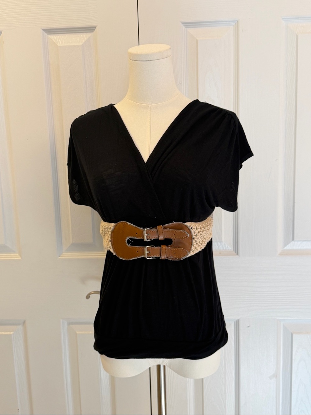 Bongo Black Faux Wrap Tunic Top with Woven Belt Size Small